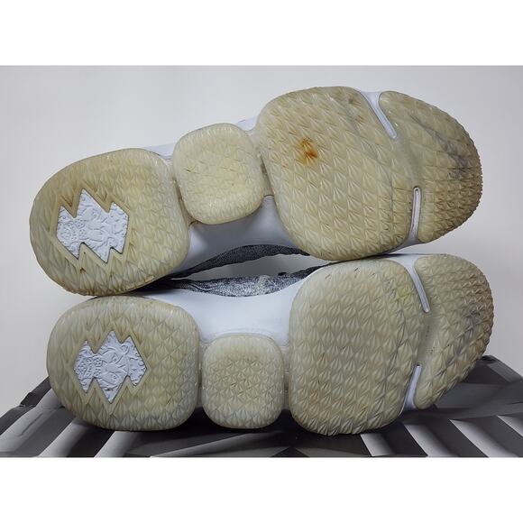 Nike LeBron 15 WOLF GREY 897648-005 Size 12 WORN - Picture 7 of 8